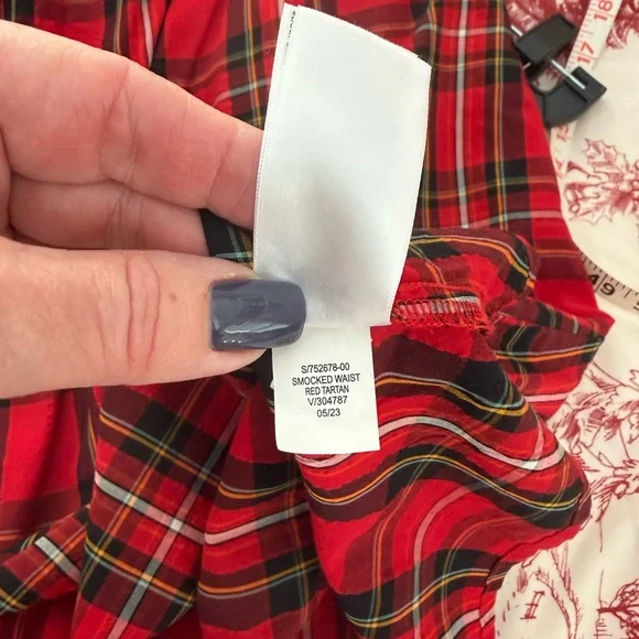 Old Navy Red Tartan Maxi Skirt, XL - Picture 5 of 7